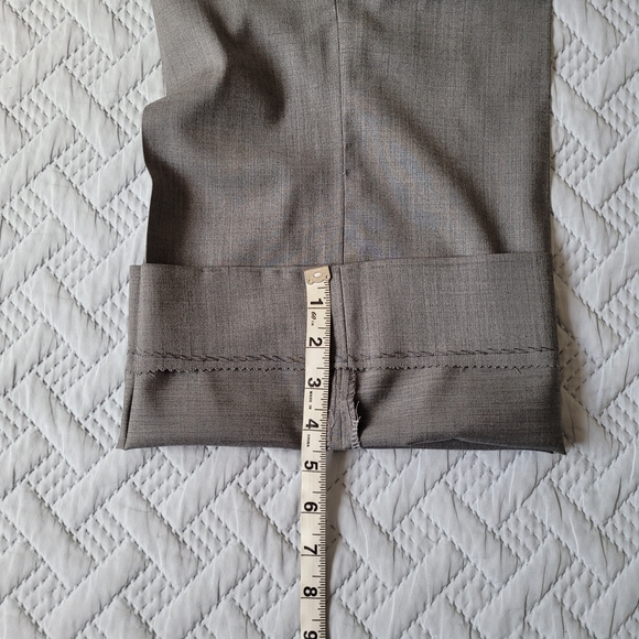 Vintage Oleg Cassini 2-Piece Silver Gray Suit, From The Cassini Gold Line - Picture 10 of 16